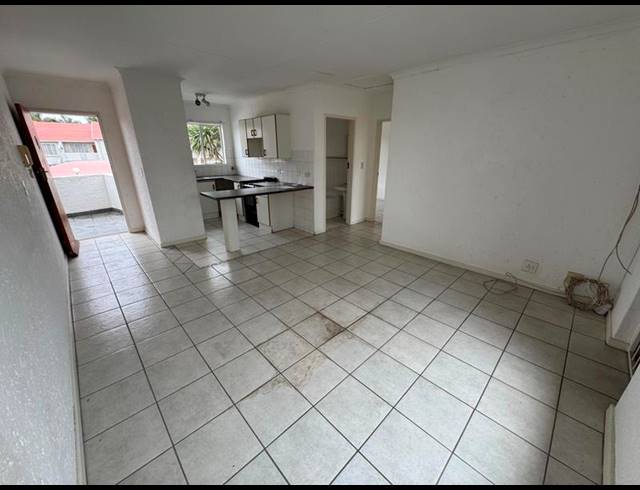 2 BEDROOM TOWNHOUSE FOR SALE IN GLEN MARAIS